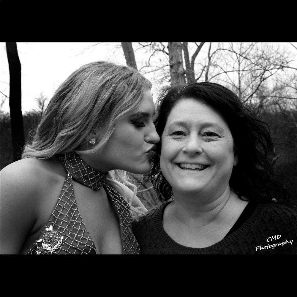 Meet your Posher, Lorna